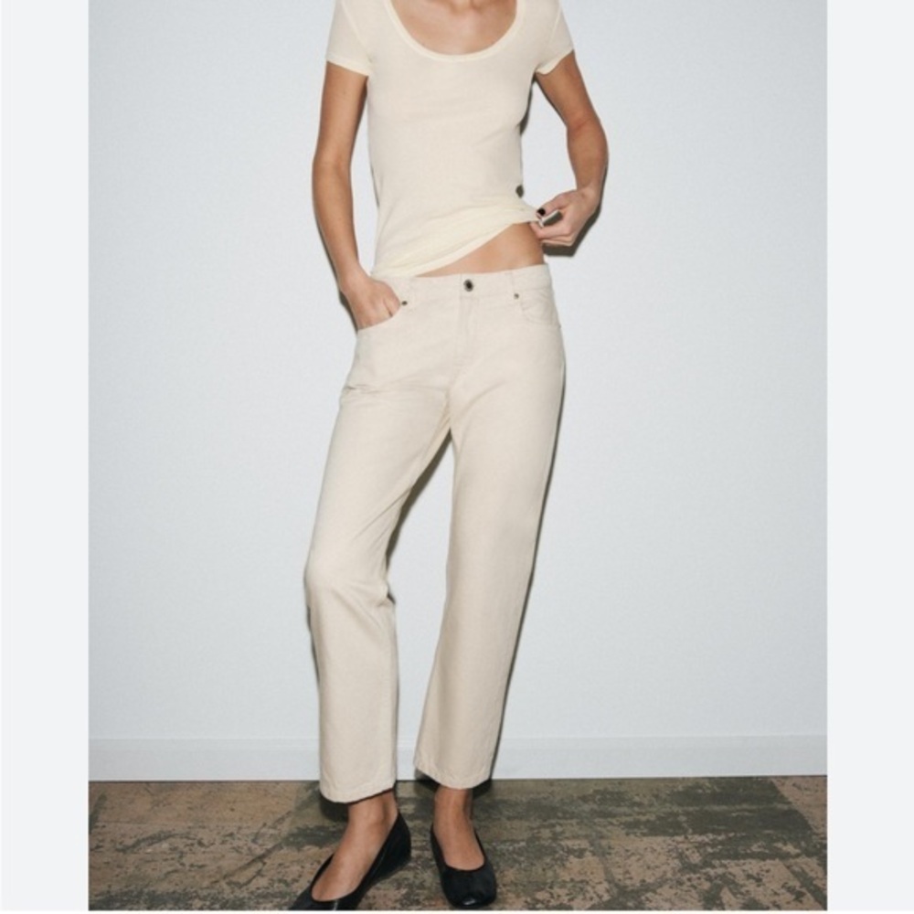 Zara Highrise Ankle Off White Mom Jeans Size 8 Cotton